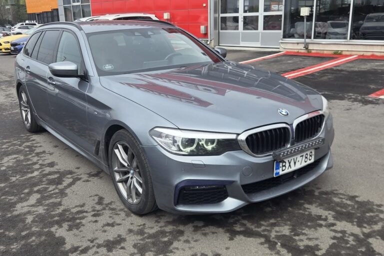 BMW - 520 - G31 Touring 520d A xDrive Business M Sport - Farmari