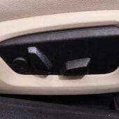 BMW - 525 - TwinPower Turbo Sport F11 Touring Business // Luxury Line / Professional Navi / Vetokoukku / PDC / Bluetooth // - Farmari