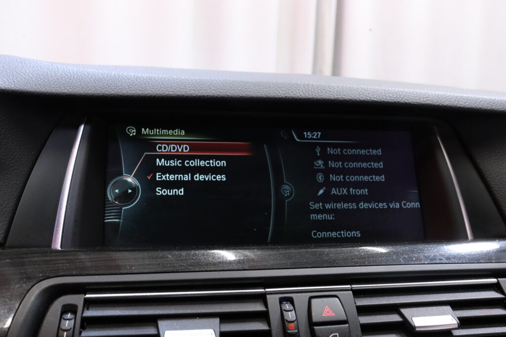 tuotekuva-BMW-525-ITZ-214-2026-05-19-170102-20 tuotekuva-BMW-525-ITZ-214-2026-05-19-170102-20