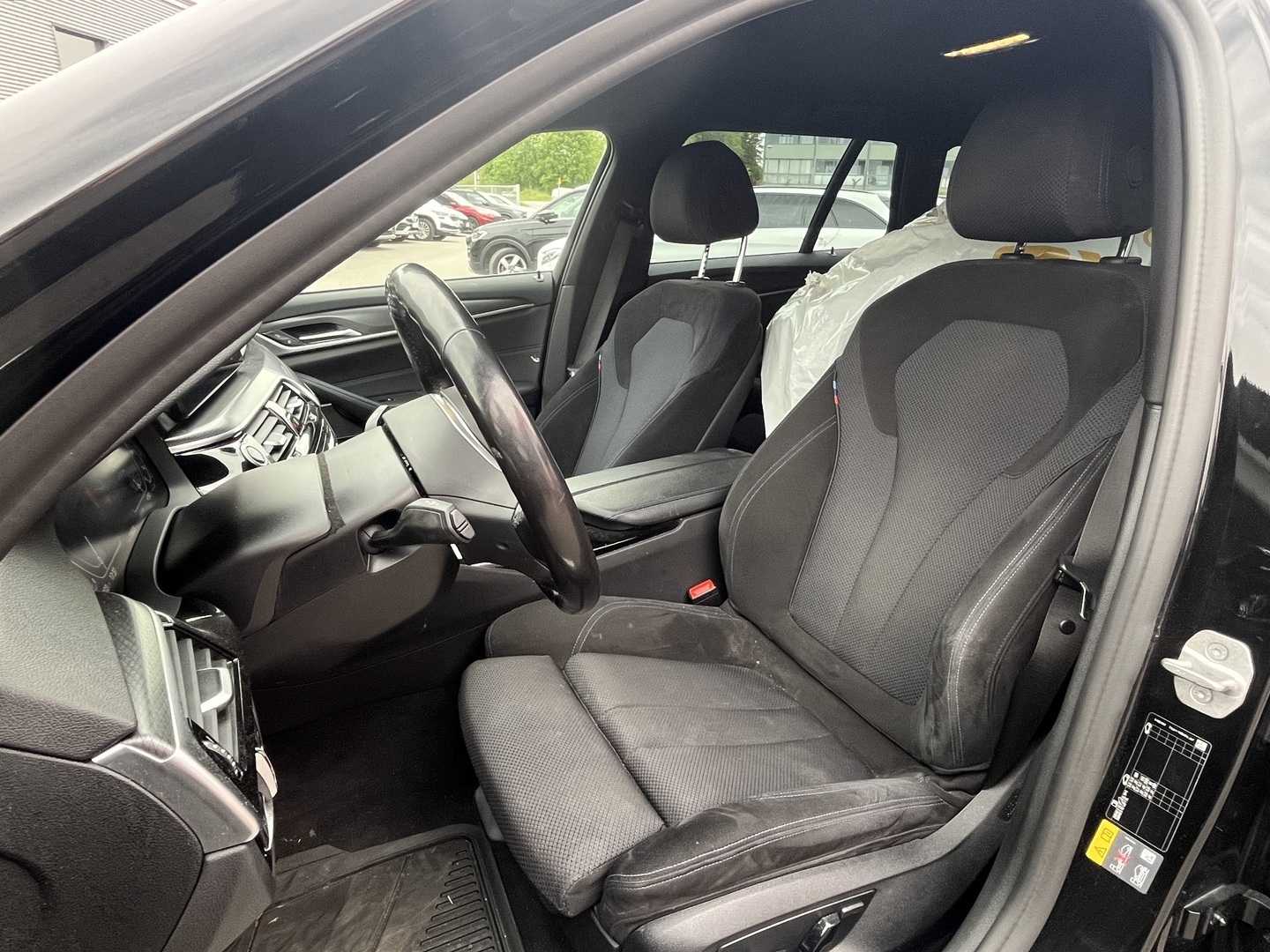 BMW - 530 - G31 Touring 530e xDrive A M Sport // Laser / ACC / Harman&Kardon / HUD / Koukku / Eleohjaus // - Farmari