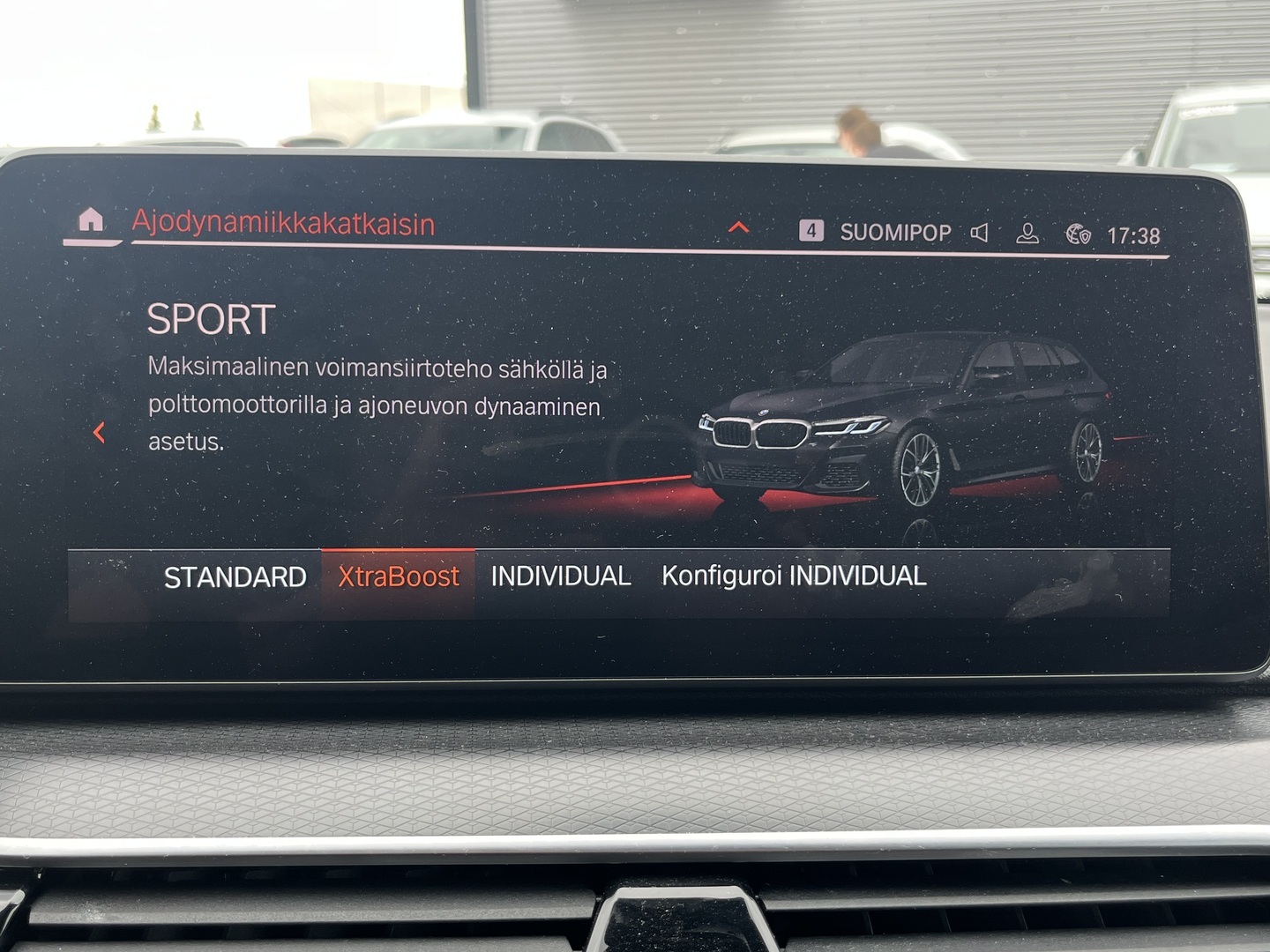 BMW - 530 - G31 Touring 530e xDrive A M Sport // Laser / ACC / Harman&Kardon / HUD / Koukku / Eleohjaus // - Farmari