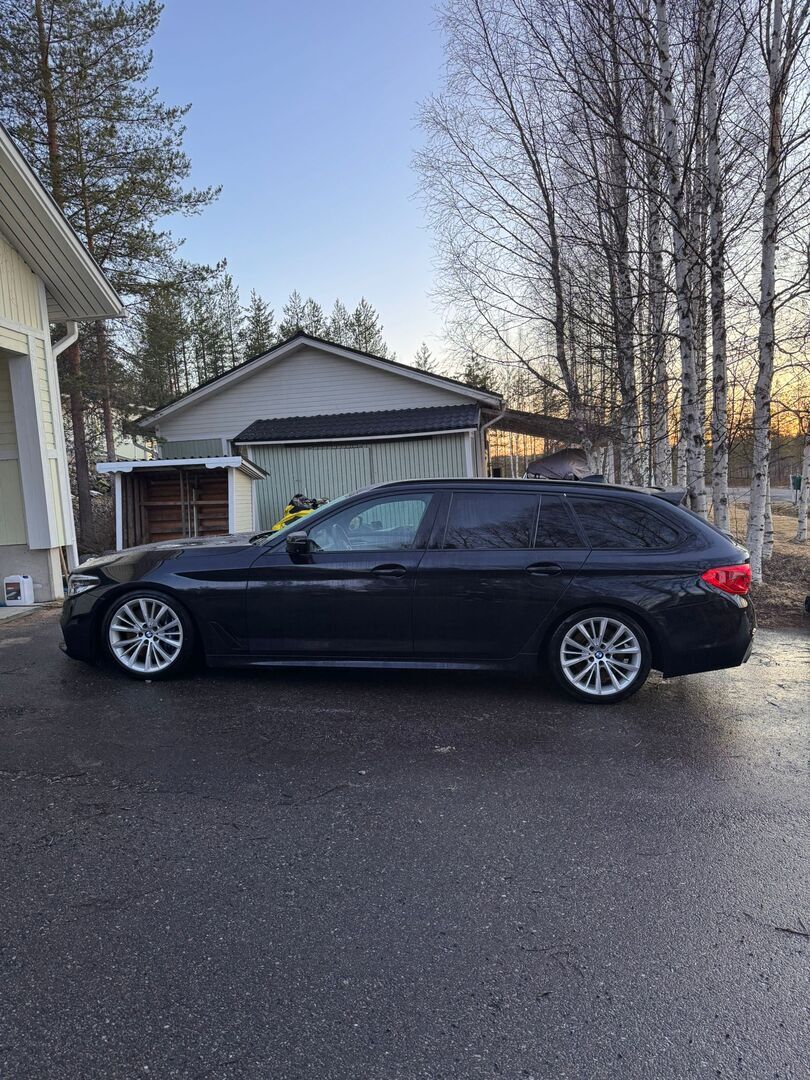 BMW - 540 - G31 Touring xDrive Business M Sport BMW - 540 - G31 Touring xDrive Business M Sport - Farmari