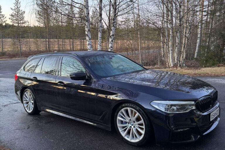 BMW - 540 - G31 Touring xDrive Business M Sport - Farmari