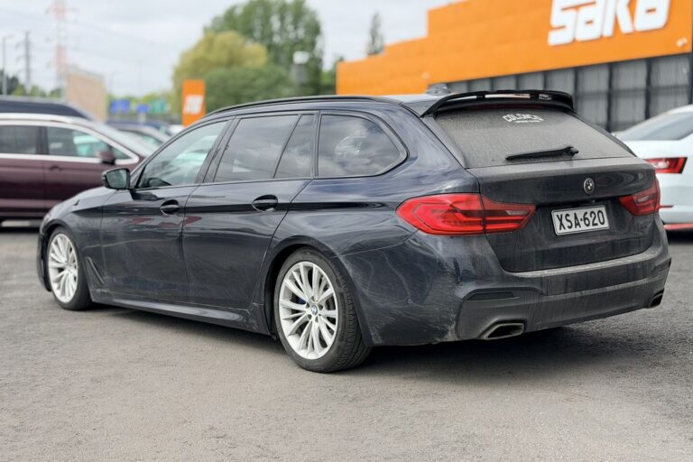 BMW - 540 - G31 Touring xDrive Business M Sport Adaptive LED / H&K / ACC / Webasto / 360° / HUD / Adapt.alusta / Vetokoukku // - Farmari