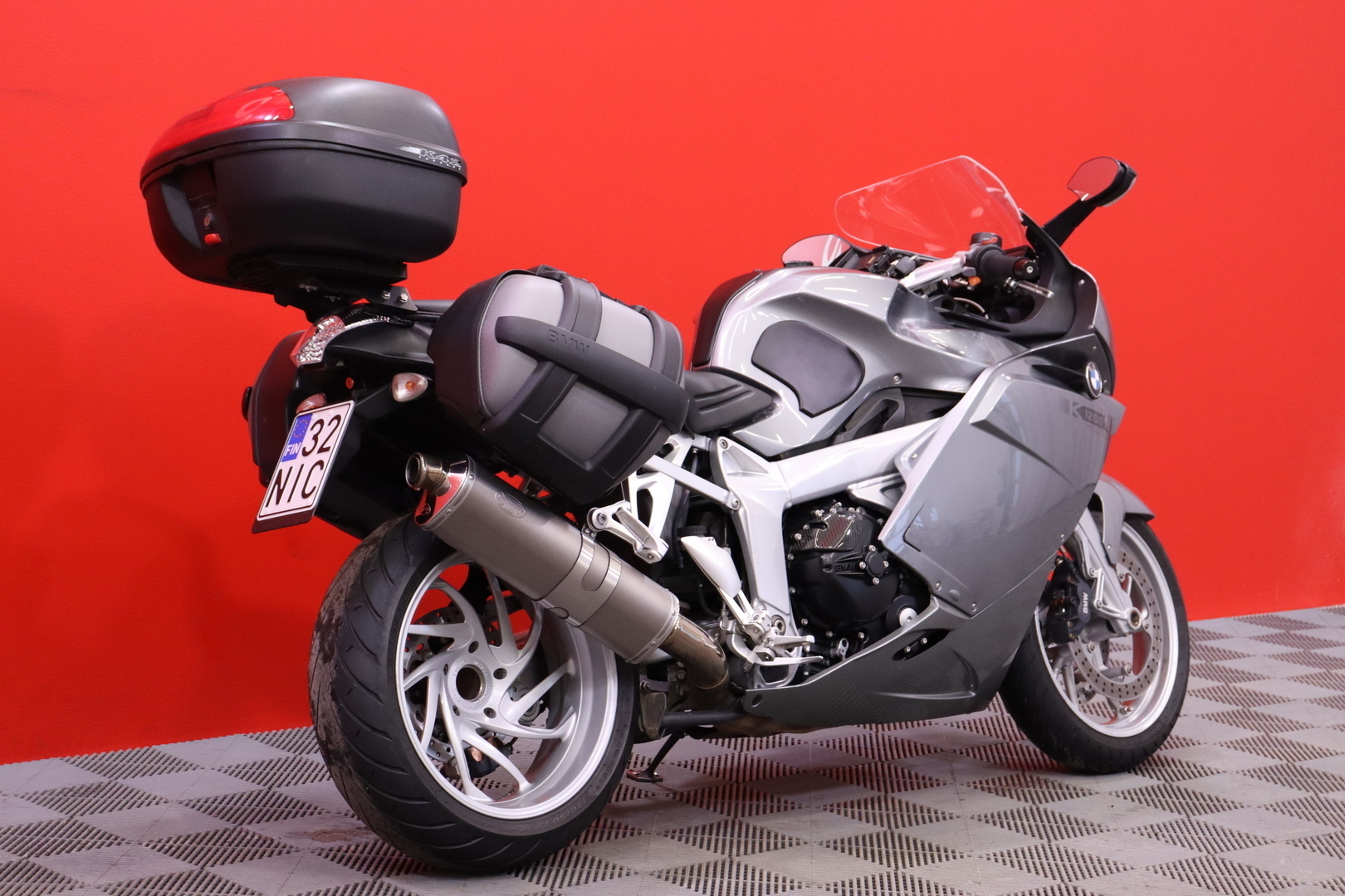BMW - K - 1200 S // Laser / ESA / 3x laukut / Huoltokirja / ABS / Kahvanlämmittimet // - Moottoripyörä