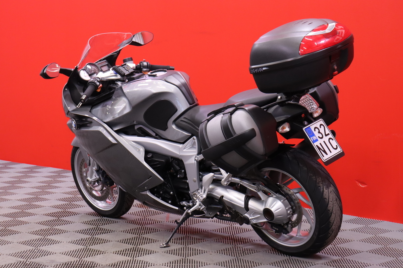 BMW - K - 1200 S // Laser / ESA / 3x laukut / Huoltokirja / ABS / Kahvanlämmittimet // - Moottoripyörä
