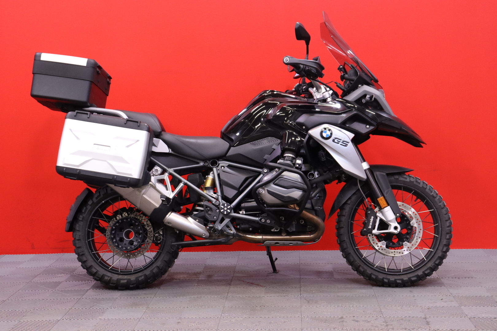 BMW - R - 1200 GS // Triple Black / Navi / ESA / Uudet renkaat! / Sifter pro / Ajotilat pro // - Moottoripyörä