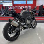 BMW - S - 1000RR  // Akrapovic Kokoputkisto / Shifter / Kaatumatapit // - Moottoripyörä