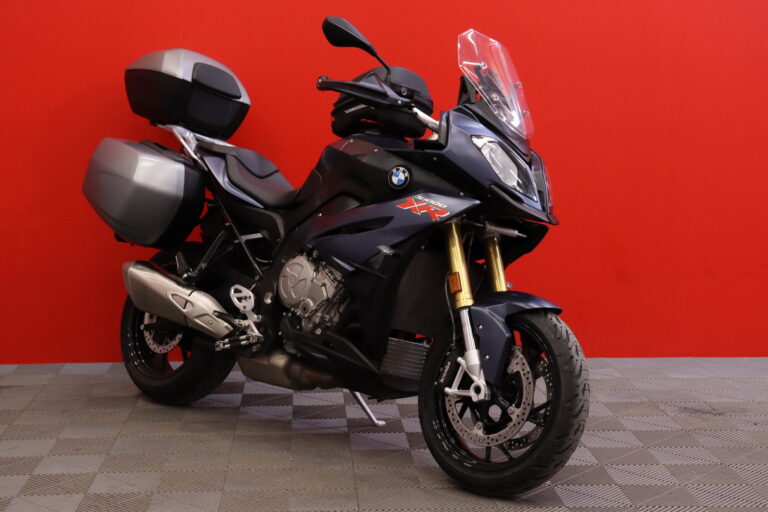 BMW - S - 1000XR // 1-om / 3x-laukut / Merkkihuollettu // - Moottoripyörä