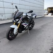 BMW - S - 1000R // Juuri saapunut! / Akrapovic / Shifter // - Moottoripyörä