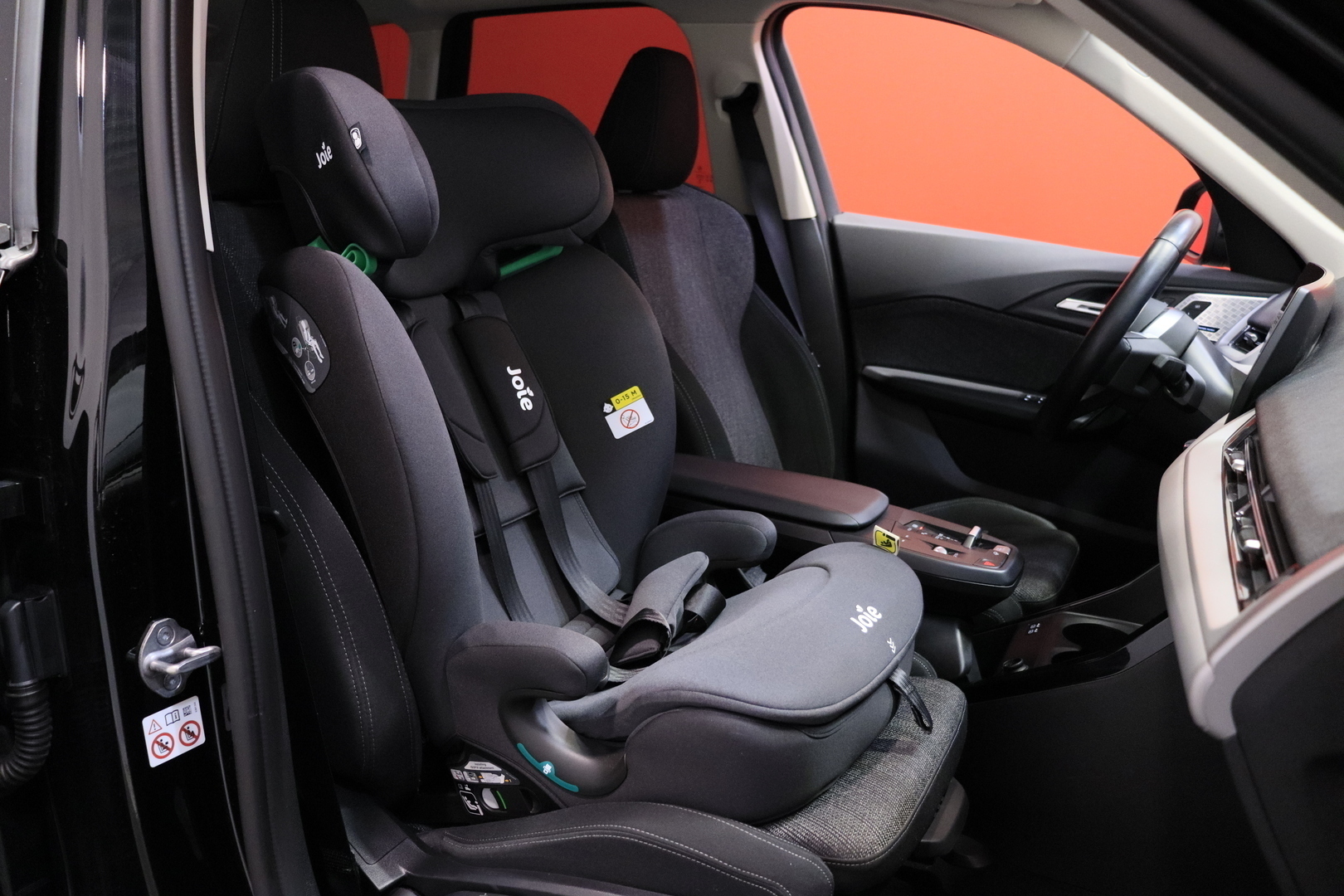 BMW - X1 - U11 25e xDrive Charged Edition / 1-Om. Merkkihuollettu Suomi-auto / ACC / Harman&Kardon / Muistipenkki hieronnalla / Koukku / - Maastoauto