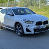 BMW - X2 - F39 sDrive 18d A Business M sport X / / Magmarot Nahat Muistilla / H&K / HUD / Panorama / Comfort access - Maastoauto