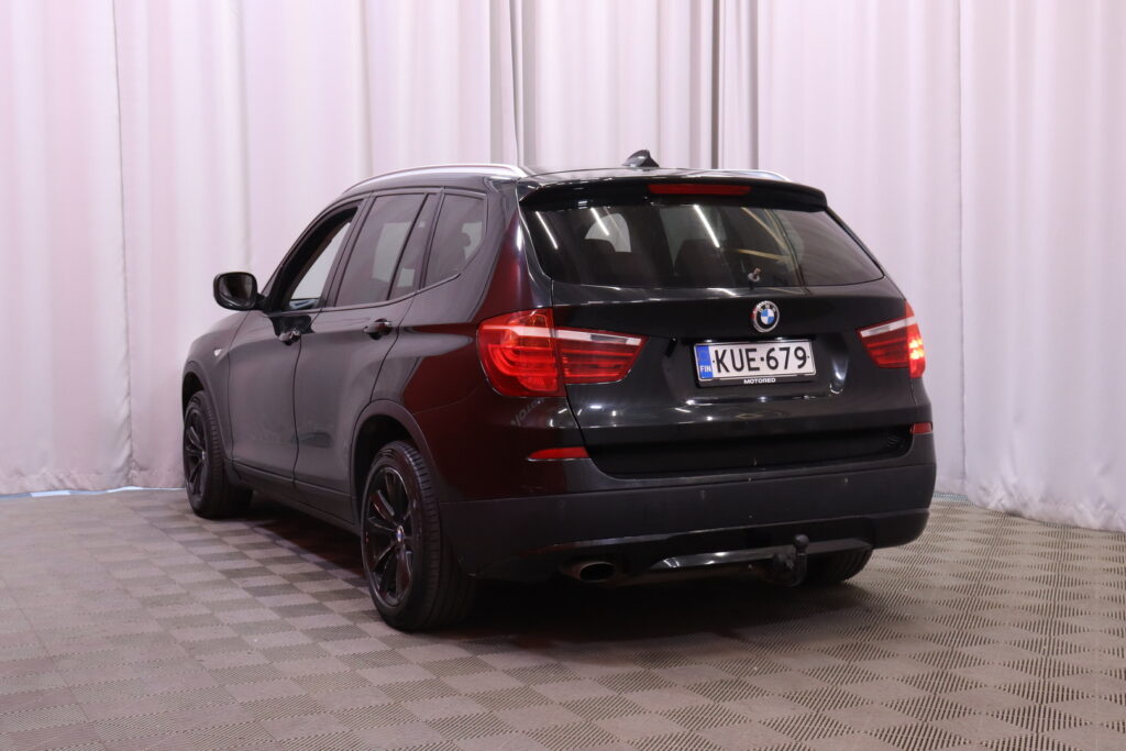 BMW - X3 - xDRIVE20d Farmari // MYYDÄÄN HUUTOKAUPAT.COM! / Vakkari / Vetokoukku / Prof. Navi / Sporttipenkit / Bluetooth // BMW - X3 - xDRIVE20d Farmari // MYYDÄÄN HUUTOKAUPAT.COM! / Vakkari / Vetokoukku / Prof. Navi / Sporttipenkit / Bluetooth // - Farmari