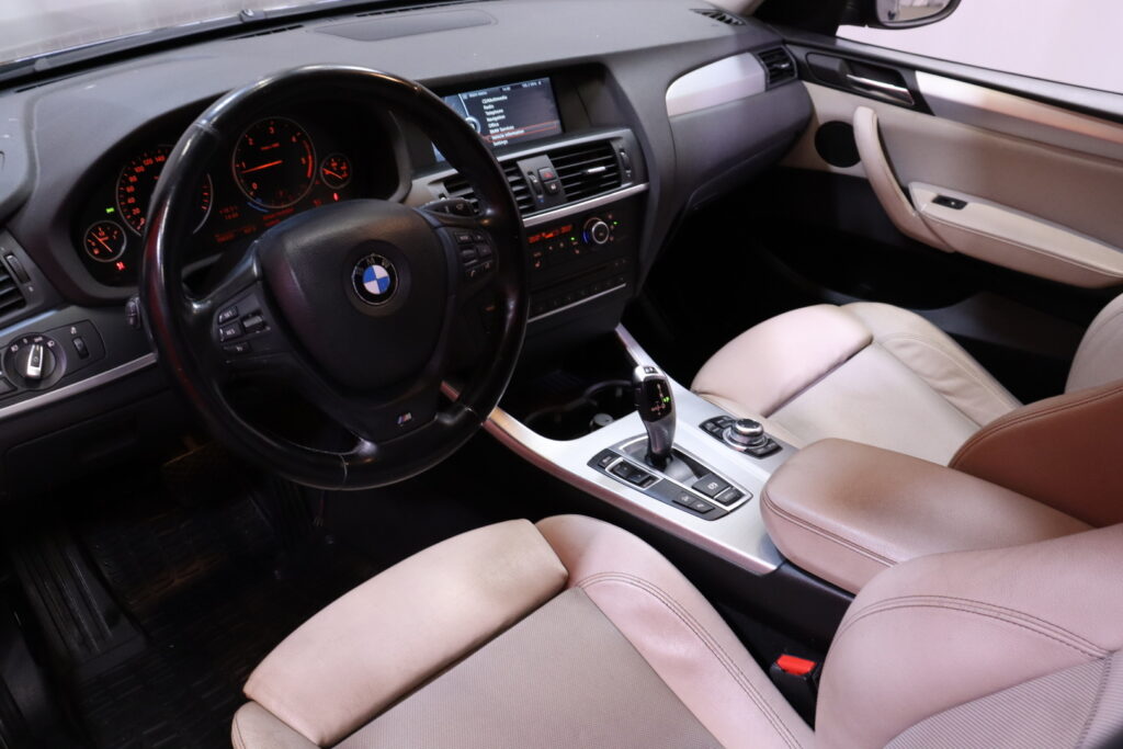 BMW - X3 - xDRIVE20d Farmari // MYYDÄÄN HUUTOKAUPAT.COM! / Vakkari / Vetokoukku / Prof. Navi / Sporttipenkit / Bluetooth // BMW - X3 - xDRIVE20d Farmari // MYYDÄÄN HUUTOKAUPAT.COM! / Vakkari / Vetokoukku / Prof. Navi / Sporttipenkit / Bluetooth // - Farmari
