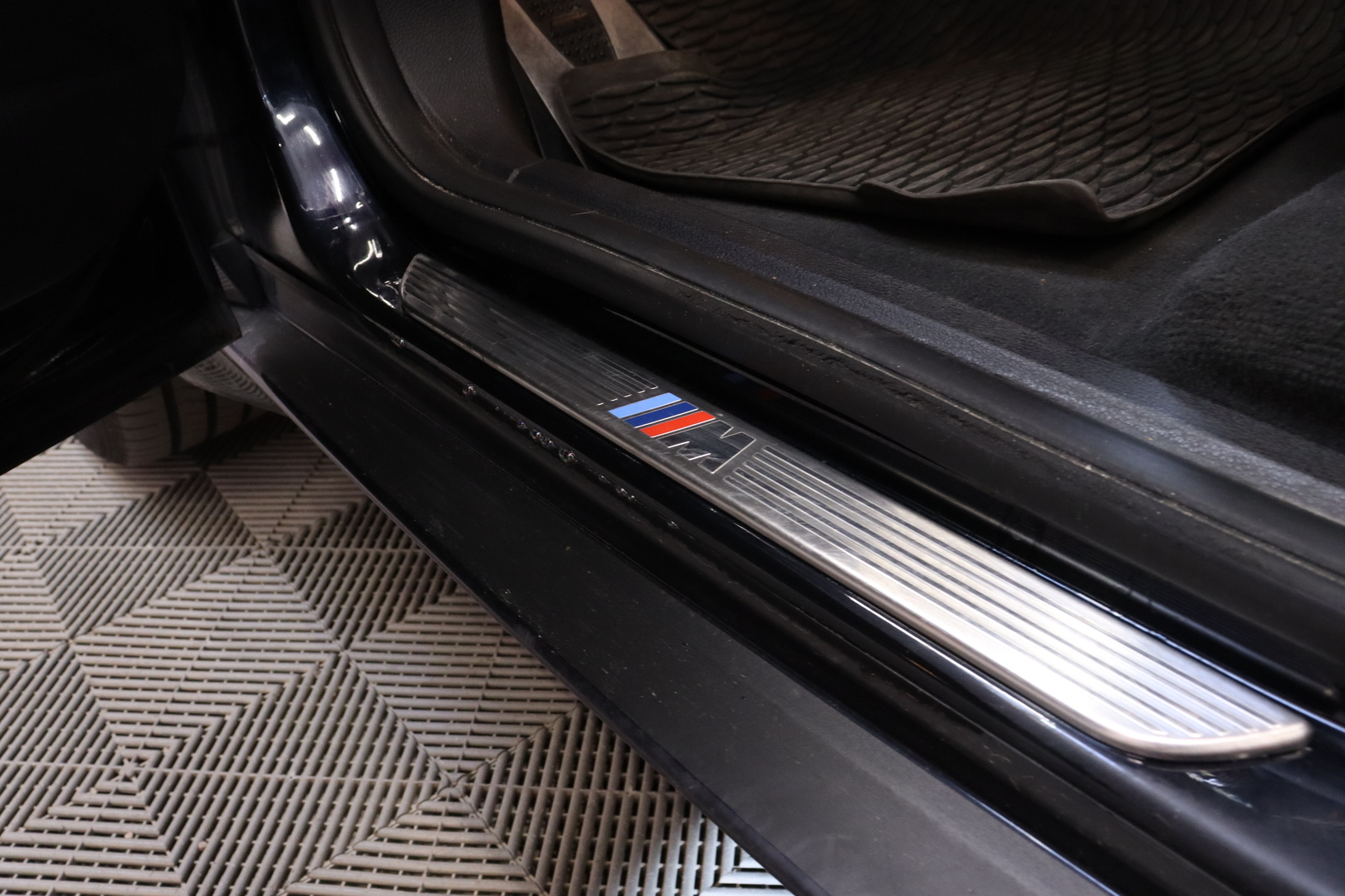 BMW - X5 - xDrive30d A E70 SAV // MYYDÄÄN HUUTOKAUPAT.COM! / LCI / Neliveto / M-Sport / Vakkari / Xenon / Navi / Nahkapenkit // - Farmari