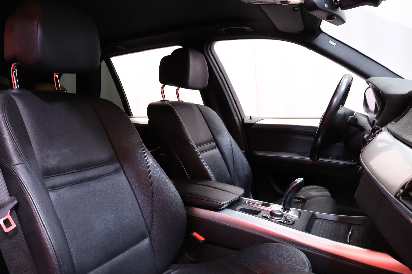 BMW - X5 - xDrive30d A E70 SAV // MYYDÄÄN HUUTOKAUPAT.COM! / LCI / Neliveto / M-Sport / Vakkari / Xenon / Navi / Nahkapenkit // - Farmari