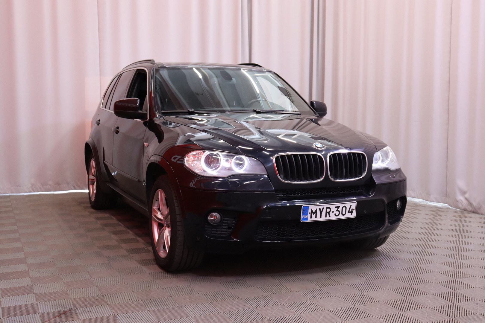 BMW - X5 - xDrive30d A E70 SAV // MYYDÄÄN HUUTOKAUPAT.COM! / LCI / Neliveto / M-Sport / Vakkari / Xenon / Navi / Nahkapenkit // - Farmari