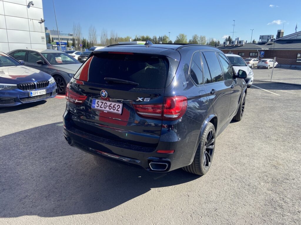 BMW - X5 - F15 xDrive40e A / M-Sport / BMW - X5 - F15 xDrive40e A / M-Sport / - Maastoauto