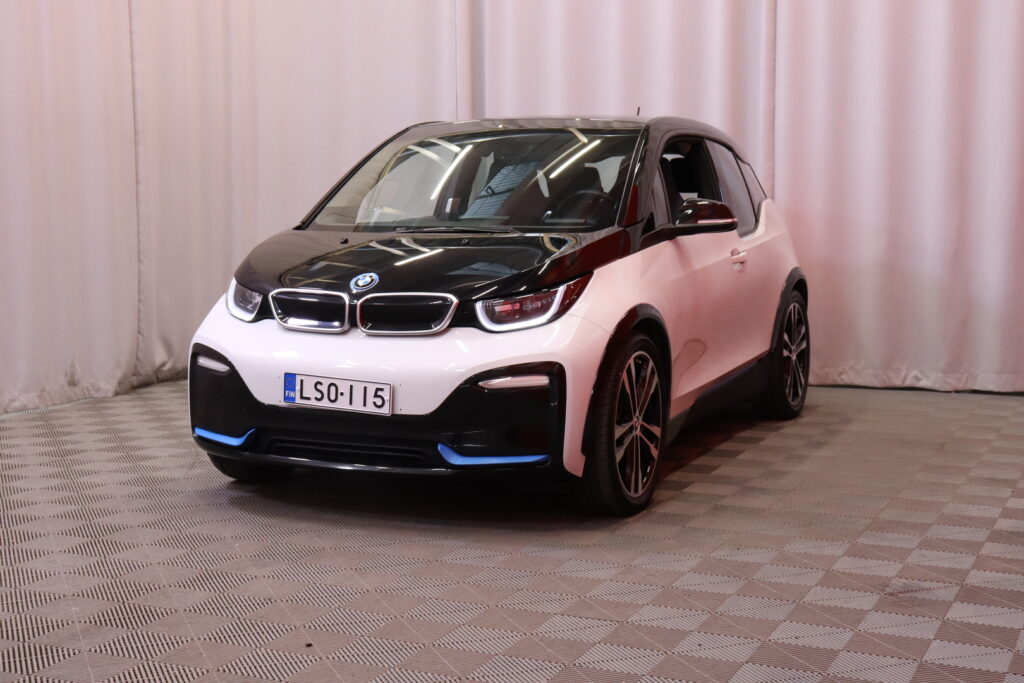 BMW - i3 - s 120 Comfort / ILP / Pikalataus / Navi / Advanced / Vakkari // BMW - i3 - s 120 Comfort / ILP / Pikalataus / Navi / Advanced / Vakkari // - Viistoperä