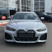 BMW - i4 - eDrive40 M Sport / Laser / HUD / ACC / Kamera / Avaimeton kulku - Sedan