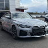 BMW - i4 - eDrive40 M Sport / Laser / HUD / ACC / Kamera / Avaimeton kulku - Sedan