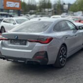 BMW - i4 - eDrive40 M Sport / Laser / HUD / ACC / Kamera / Avaimeton kulku - Sedan