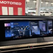 BMW - iX - xDrive 40 // Laser / Sky Lounge / H&K / DAP / 360 / HUD / Hieronta / Muistipenkit / Comfort access // - Maastoauto