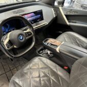 BMW - iX - xDrive 40 // Laser / Sky Lounge / H&K / DAP / 360 / HUD / Hieronta / Muistipenkit / Comfort access // - Maastoauto
