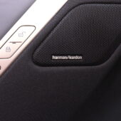BMW - iX - xDrive 40 // Laser / Sky Lounge / H&K / DAP / 360 / HUD / Hieronta / Muistipenkit / Comfort access // - Maastoauto