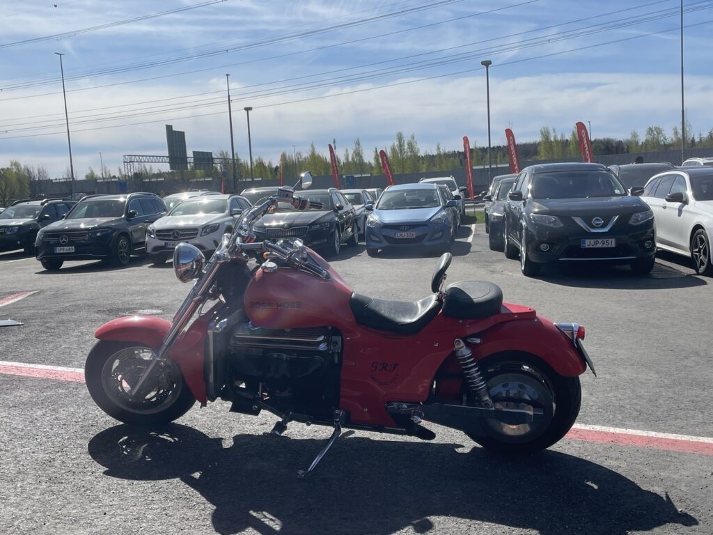 Boss Hoss - ZZ4 - // Ainutlaatuinen! / V8 / Pakki / 2-Vaihteinen // Boss Hoss - ZZ4 - // Ainutlaatuinen! / V8 / Pakki / 2-Vaihteinen // - Moottoripyörä