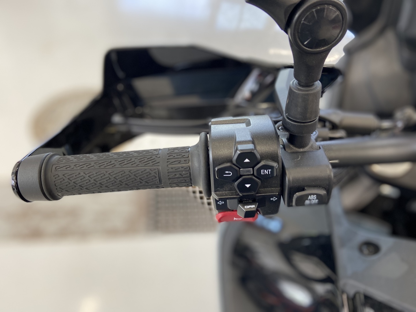 CFMOTO - 450MT - // Vaihtoehto uudelle! / TFT / TC / ABS // - Moottoripyörä