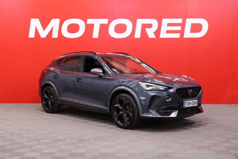 Cupra - Formentor - VZ 1.4 PHEV 180 kW e-HYBRID DSG // 1.om Suomi-Auto / Merkkihuollettu / ACC / P-kamera / Koukku / Carplay / Navi / LED // - Maastoauto