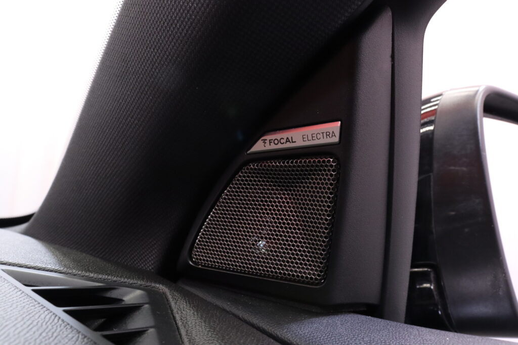 DS - 7 Crossback - E-Tense 4x4 Plug-in Hybrid Grand Chic // Focal Audio System / ACC / LED Vision / SUOMI-auto // DS - 7 Crossback - E-Tense 4x4 Plug-in Hybrid Grand Chic // Focal Audio System / ACC / LED Vision / SUOMI-auto // - Maastoauto