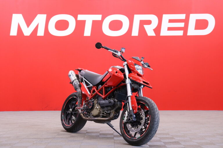 DUCATI - HYPERMOTARD - 1100 // A2 kuristettavissa / Suomi-pyörä / Hiilikuitu / Termignoni / Huoltokirja // - Moottoripyörä