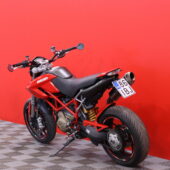 DUCATI - HYPERMOTARD - 1100 // A2 kuristettavissa / Suomi-pyörä / Hiilikuitu / Termignoni / Huoltokirja // - Moottoripyörä