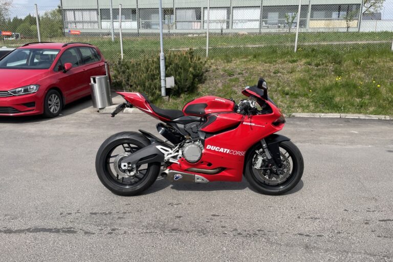 Ducati - 899 PANIGALE - // Juuri tullut! / Termignoni / Shifter / Aivan mintti!! // - Moottoripyörä