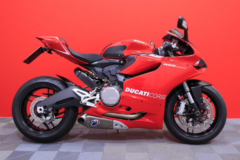 Ducati - 899 PANIGALE - // Juuri tullut! / Termignoni / Shifter / Aivan mintti!! // - Moottoripyörä