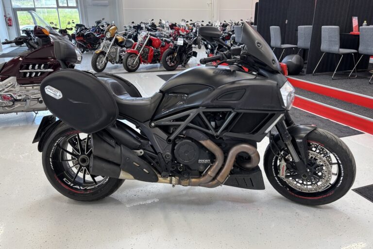 Ducati Diavel