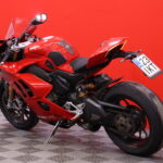 Ducati - PANIGALE V4 - S // Sähköalusta / Shifter / Putkisto! / Wheelie Control / Ajomodet / LED // - Moottoripyörä