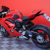 Ducati - PANIGALE V4 - S // Juuri saapunut! / Uudet renkaat / Öhlins / Hiilikuitua / - Moottoripyörä