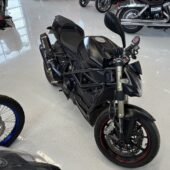 Ducati - STREETFIGHTER - 848 // Arrow / Brembo / Teräspunoletkut / Säädettävät kahvat / Siisti! // - Moottoripyörä