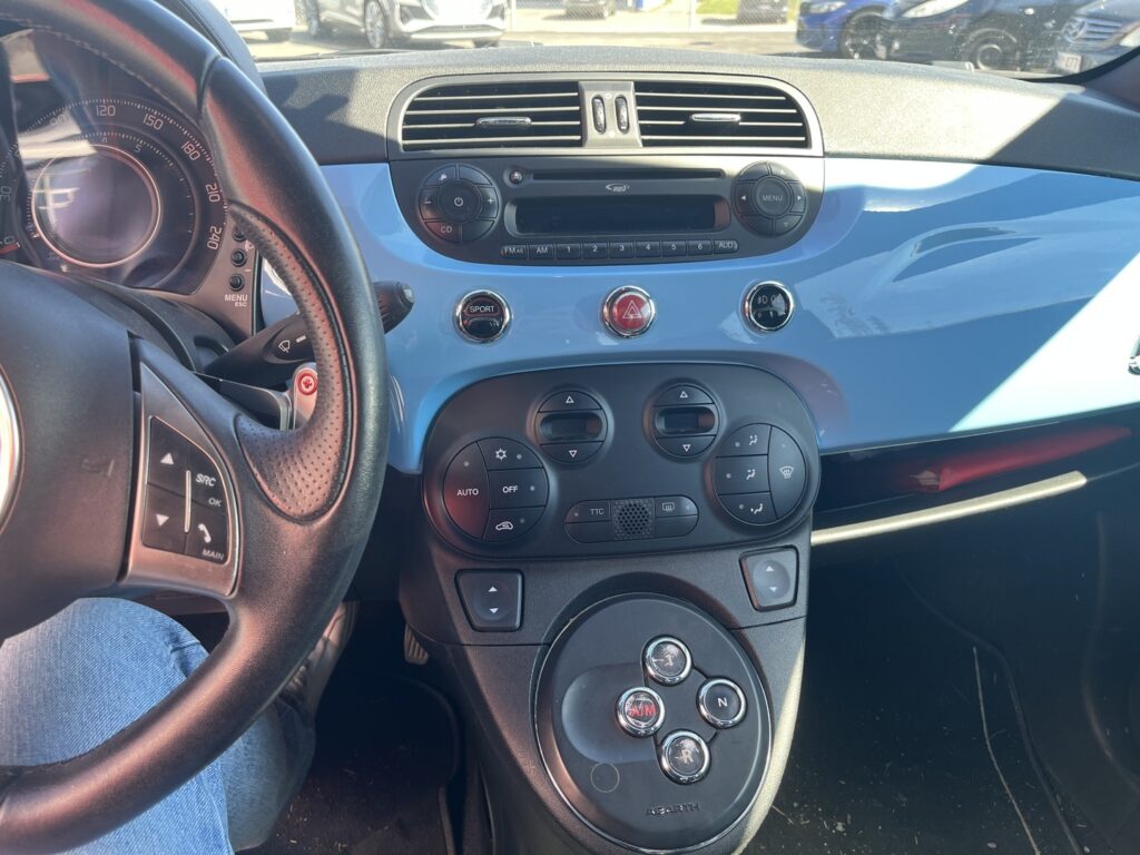 Fiat Abarth - 500 - 1,4 T-Jet 135hv Abarth Competizione // Sporttipenkit / Blue&me / P.tutka / Sumuvalot / ilmastointi // Fiat Abarth - 500 - 1,4 T-Jet 135hv Abarth Competizione // Sporttipenkit / Blue&me / P.tutka / Sumuvalot / ilmastointi // - Viistoperä