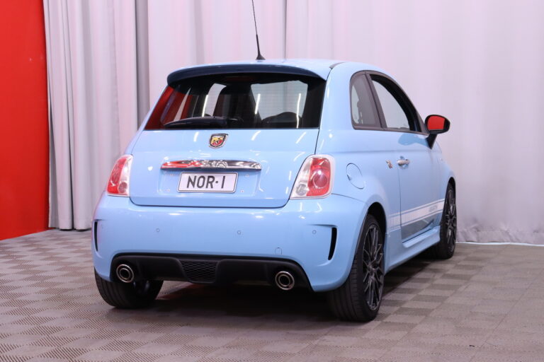 Fiat Abarth - 500 - 1,4 T-Jet 135hv Abarth Competizione // Sporttipenkit / Blue&me / P.tutka / Sumuvalot / ilmastointi // - Viistoperä
