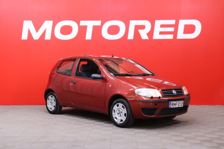 Fiat - Punto - 2D PUNTO HATCHBACK 1.2 // Radio / Ilmastointi / Lohkolämmitin + sisähaara / Mukitelineet / Kangaspenkit // - Viistoperä