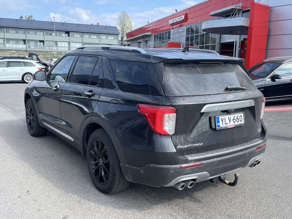 Ford - Explorer - 3,0 V6 Ecoboost 457hv PHEV A10 AWD Platinum 5-ovinen Ford - Explorer - 3,0 V6 Ecoboost 457hv PHEV A10 AWD Platinum 5-ovinen - Maastoauto