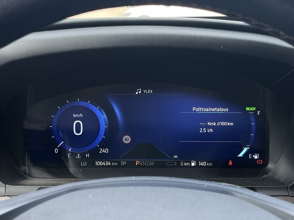Ford - Explorer - 3,0 V6 Ecoboost 457hv PHEV A10 AWD Platinum 5-ovinen Ford - Explorer - 3,0 V6 Ecoboost 457hv PHEV A10 AWD Platinum 5-ovinen - Maastoauto
