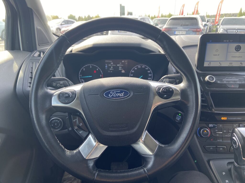 Ford - Grand Tourneo Connect - 1,5 TDCi 120 hv A8 Titanium 5-ovinen Ford - Grand Tourneo Connect - 1,5 TDCi 120 hv A8 Titanium 5-ovinen - Tila-auto