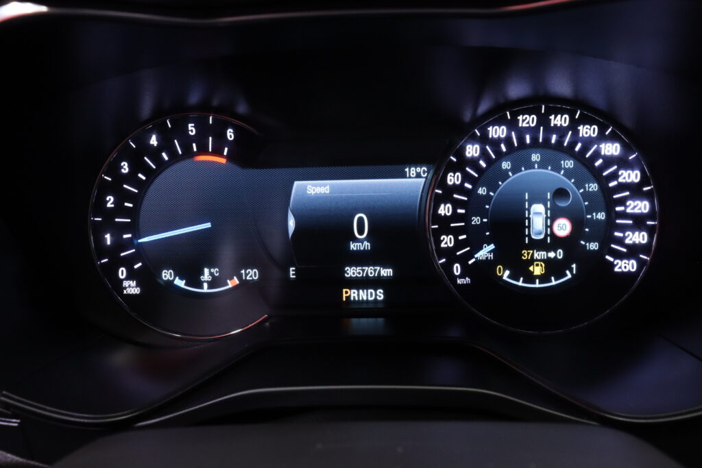 tuotekuva-Ford-Mondeo-RTS-507-2026-05-21-144942-18 tuotekuva-Ford-Mondeo-RTS-507-2026-05-21-144942-18