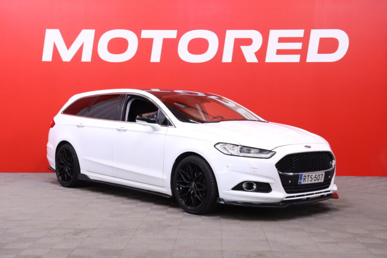 Ford - Mondeo - 2,0 TDCi 150hv PowerShift Titanium Wagon // Webasto / Tähtikatto / AppleCarPlay / Navi / LED / Kamera // - Farmari