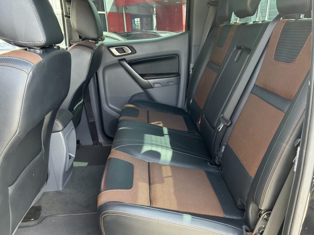 Ford - Ranger - Double Cab 3,2TDCi 200 hv A6 4x4 Wildtrak Ford - Ranger - Double Cab 3,2TDCi 200 hv A6 4x4 Wildtrak - Avolava